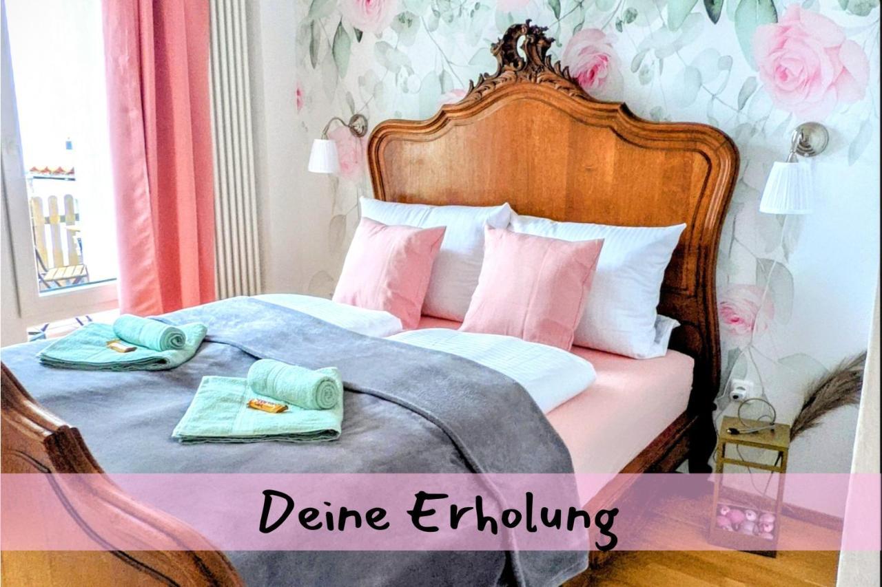 Marie Antoinette - Reise in die Vergangenheit Uelzen Exterior foto