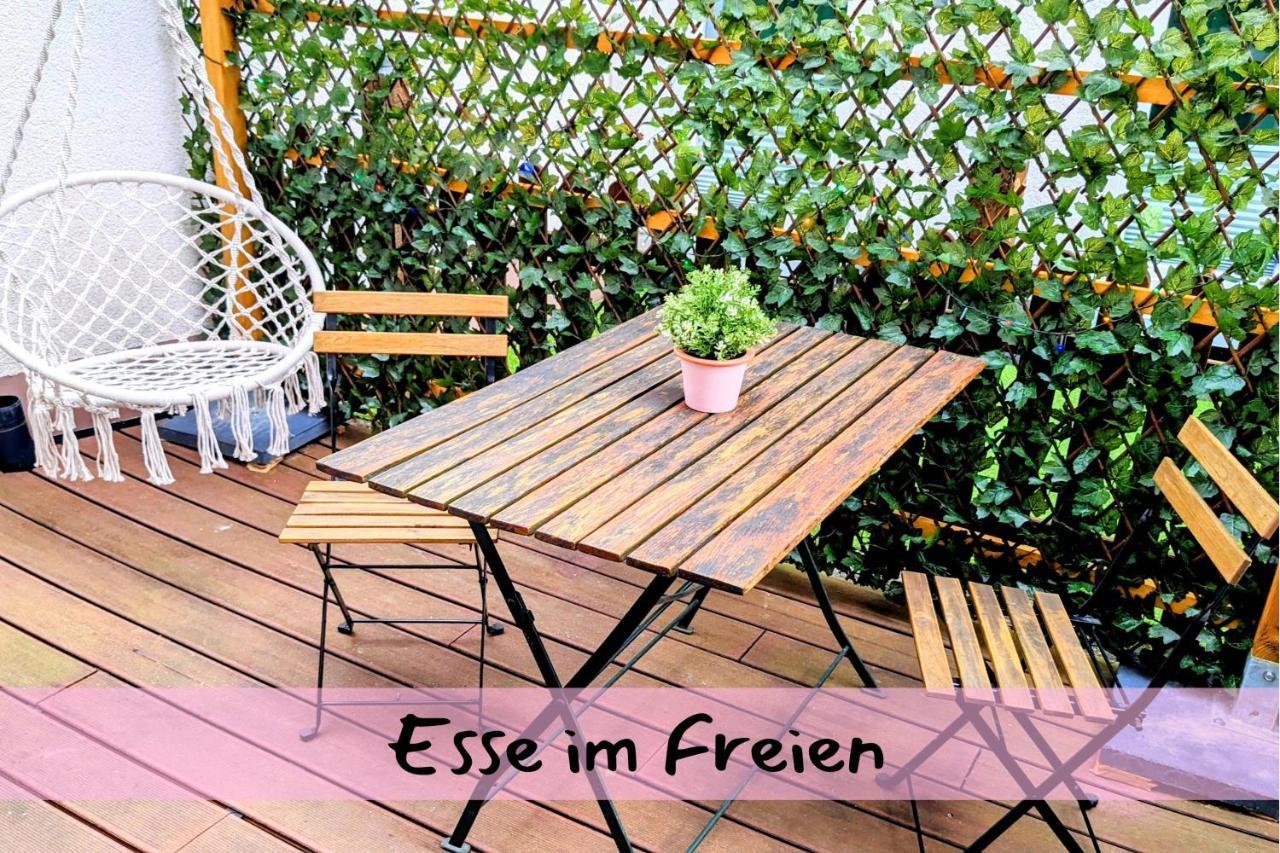 Marie Antoinette - Reise in die Vergangenheit Uelzen Exterior foto